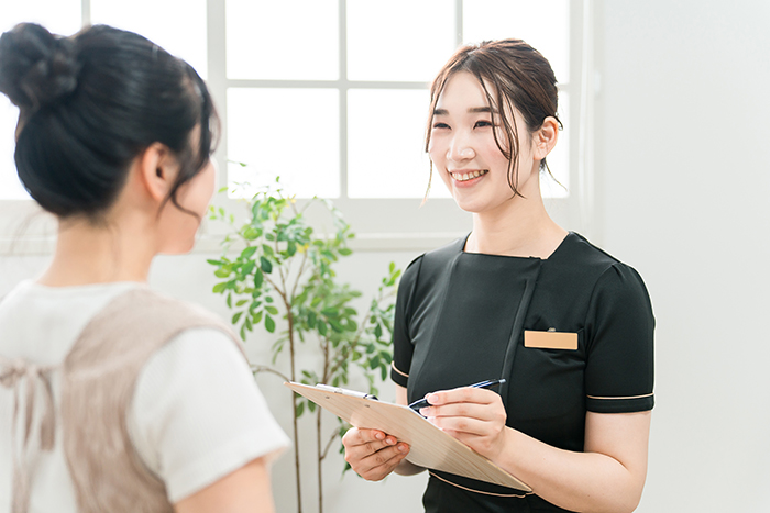 人と接するお仕事の方